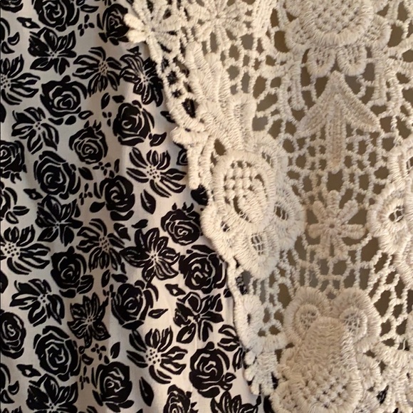 No Boundaries Kimono Size L - Picture 3 of 4